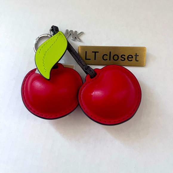 New Michael Kors Giftables Cherry Key Fob Bag Charm Key Ring Holder Bright Red - Picture 4 of 6